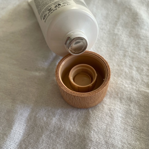 Naobay Detox Oxygen Light Cream - Picture 3 of 3